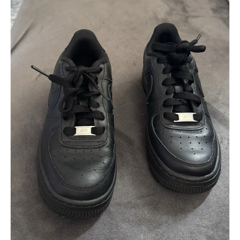NIKE Air Force 1 LE (GS) Triple Black Shoes FV5951-001 Size 3 Youth NEW